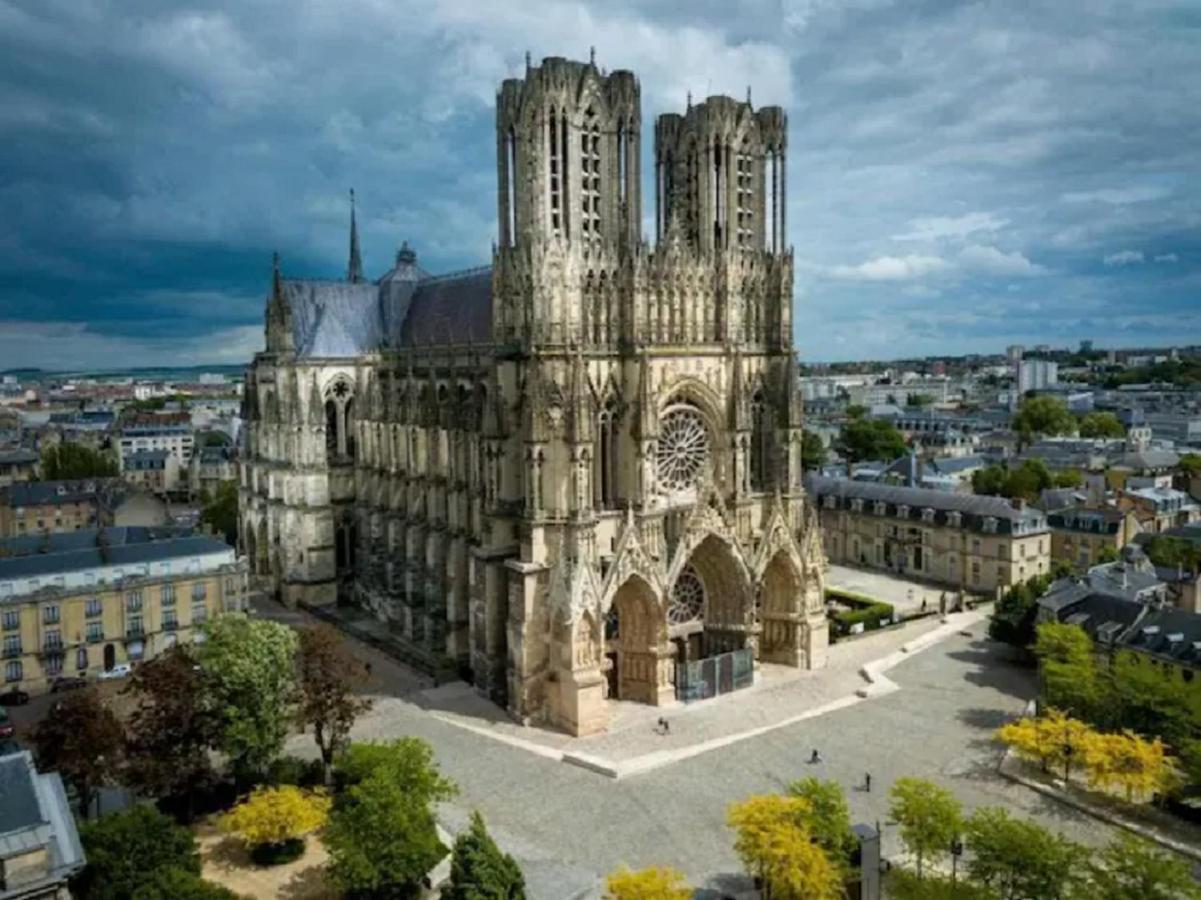Appartement Lumineux Proche Cathedrale แร็งส์ ภายนอก รูปภาพ